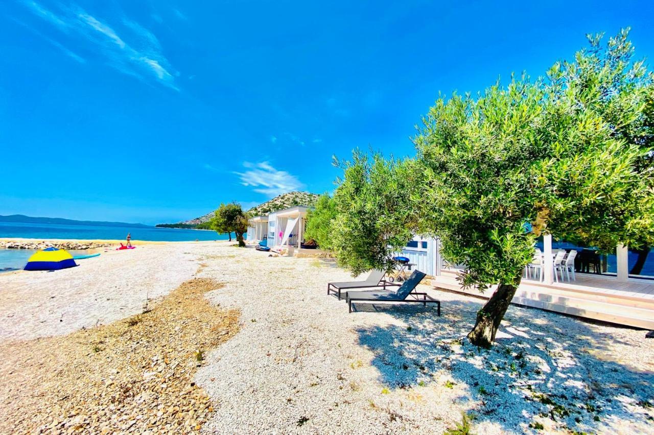 Buqez Eco Resort - Beach Villa 28 - Directly By Beach Drage Buitenkant foto