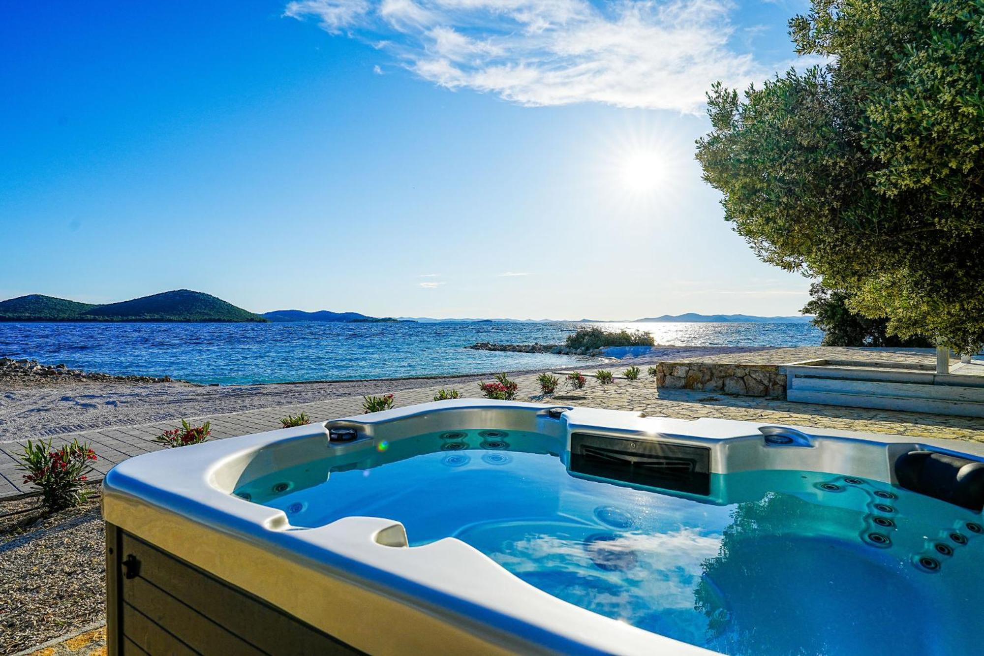 Buqez Eco Resort - Beach Villa 28 - Directly By Beach Drage Buitenkant foto